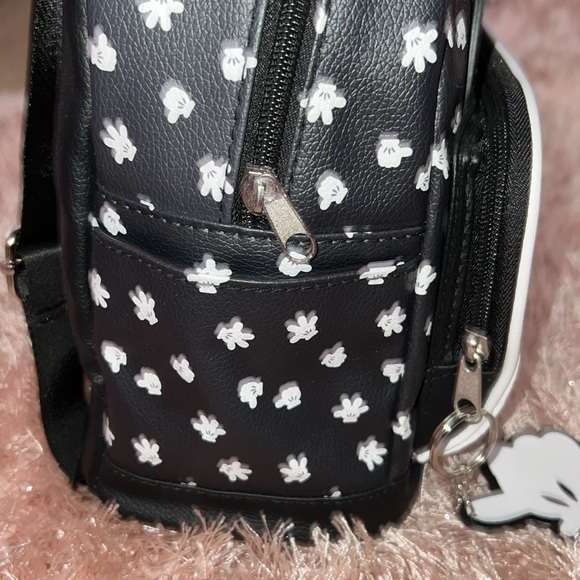 Mickey Mouse Backpack - Picture 4 of 4